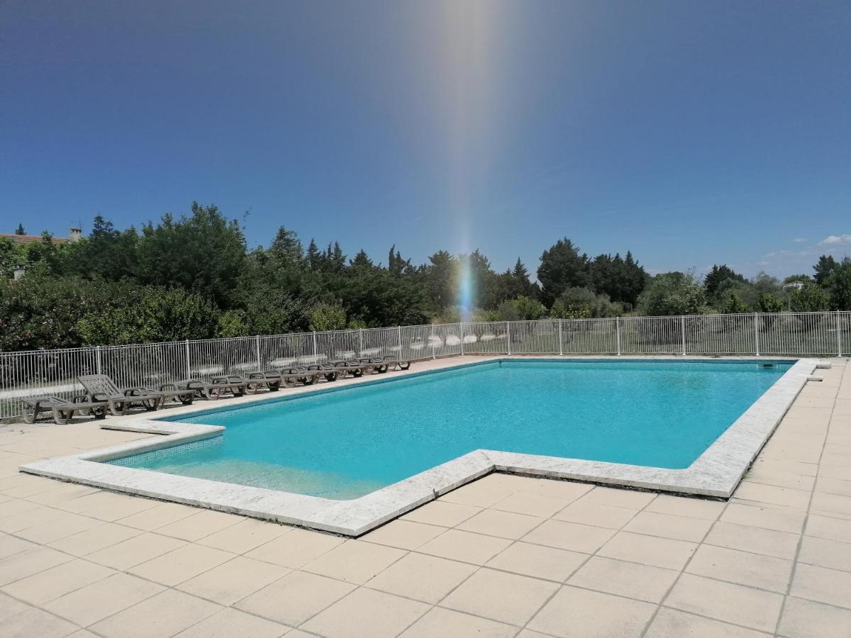 Les Gites Du Mas Canillac Châteaurenard Esterno foto