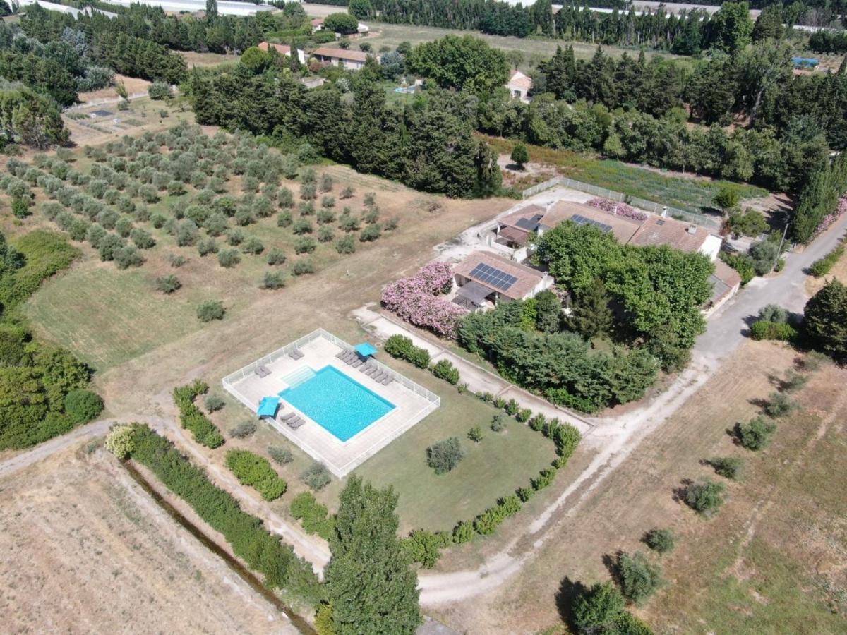 Les Gites Du Mas Canillac Châteaurenard Esterno foto